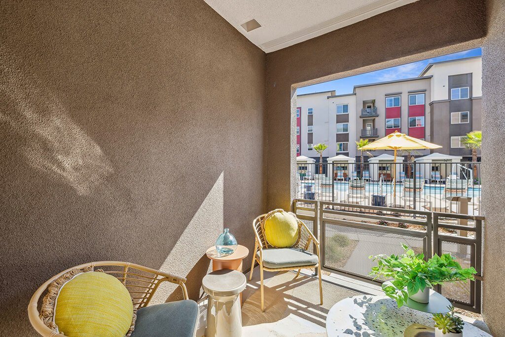 Apartment balcony at The Braydon Apartments in Napa CA